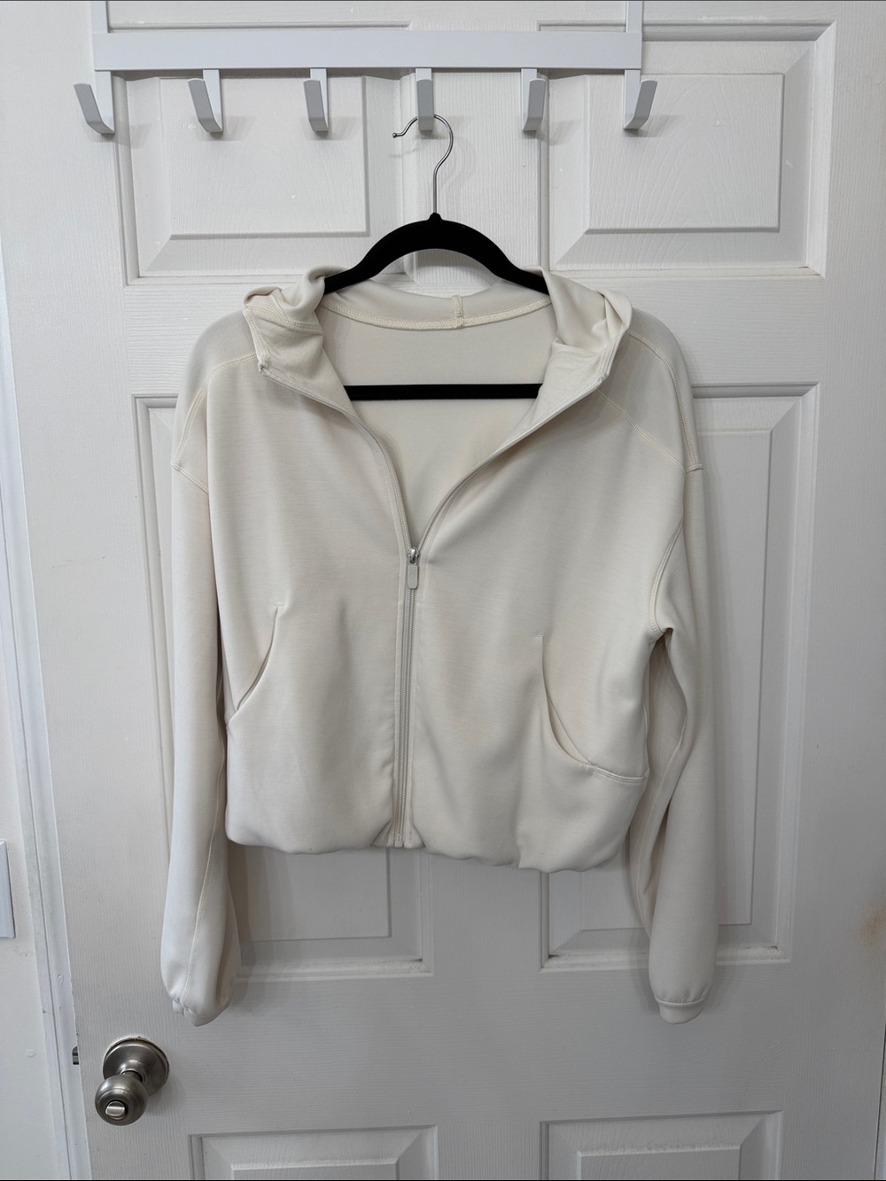 Cream Full-Zip Hoodie cropped Lulu